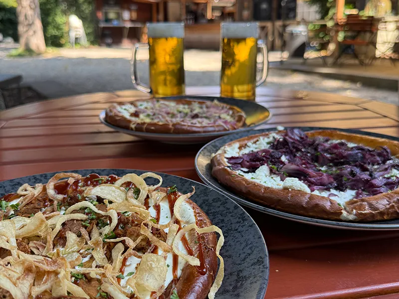 Fladentag im Biergarten | Riegele